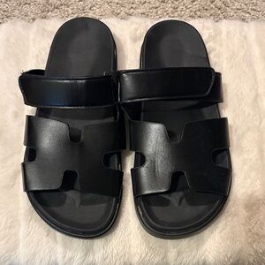 Black Slide Sandals - Strappy Open-Toe Design
